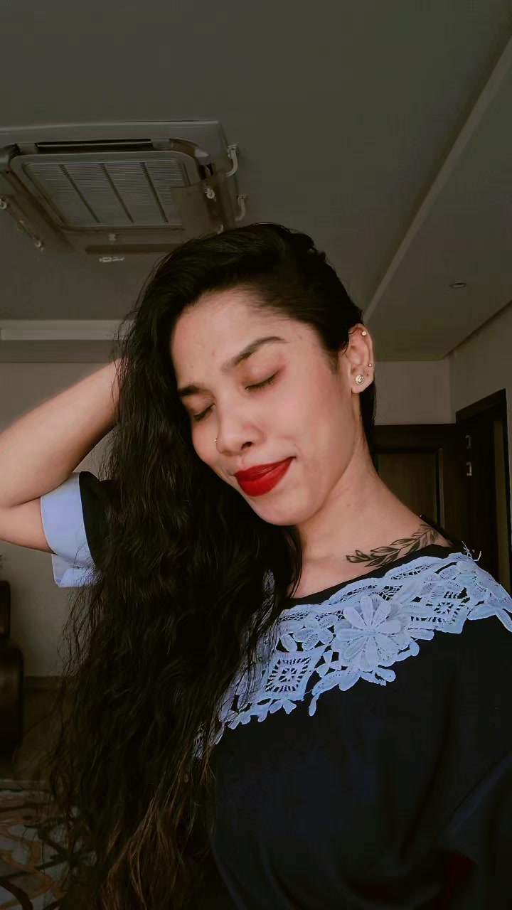 @♡_🍷Shashi🧚♀️_♡