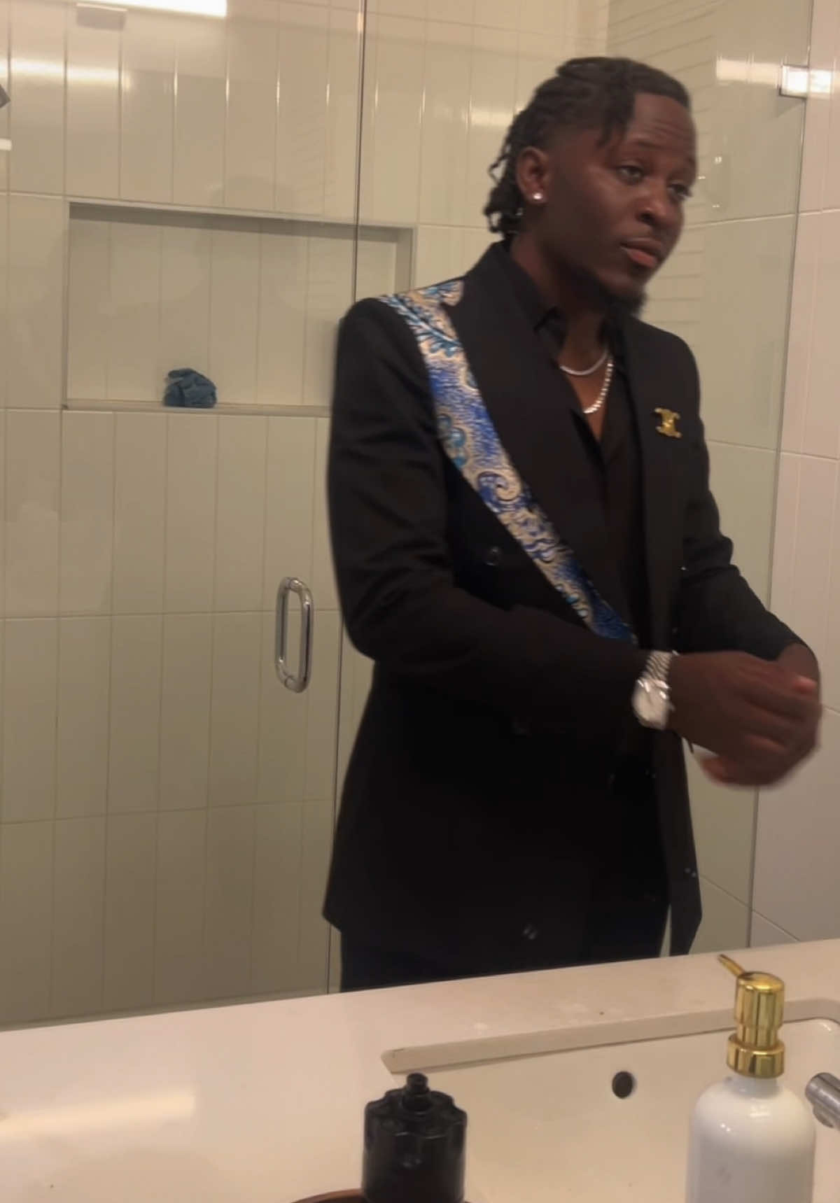 @Mr✰JOJO🦅