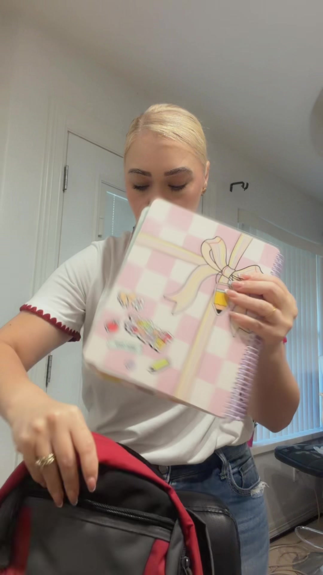 @𝑀𝒶𝓎𝓇𝒶 𝑅𝒶𝓂𝒾𝓇𝑒𝓏