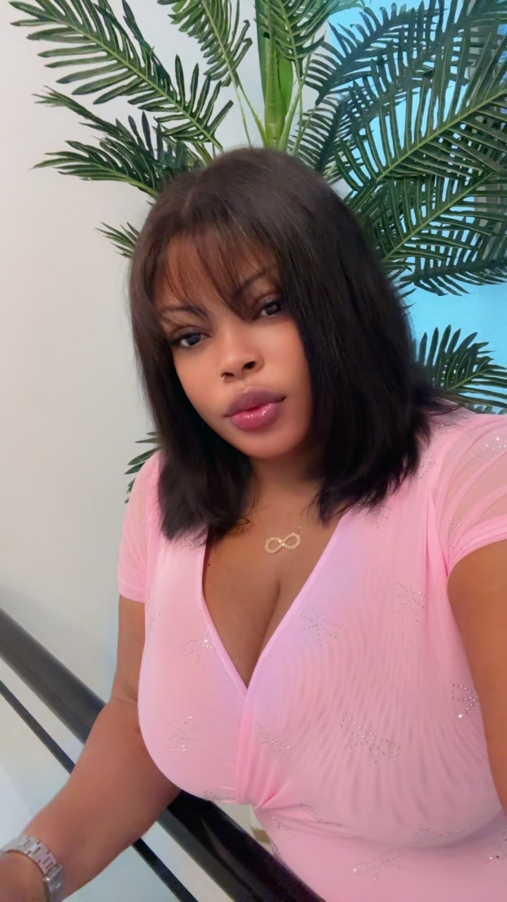 @Queen Funkiliciouz