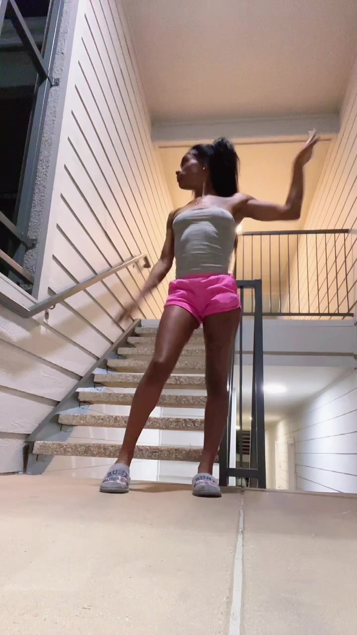 @Brenaagurlll