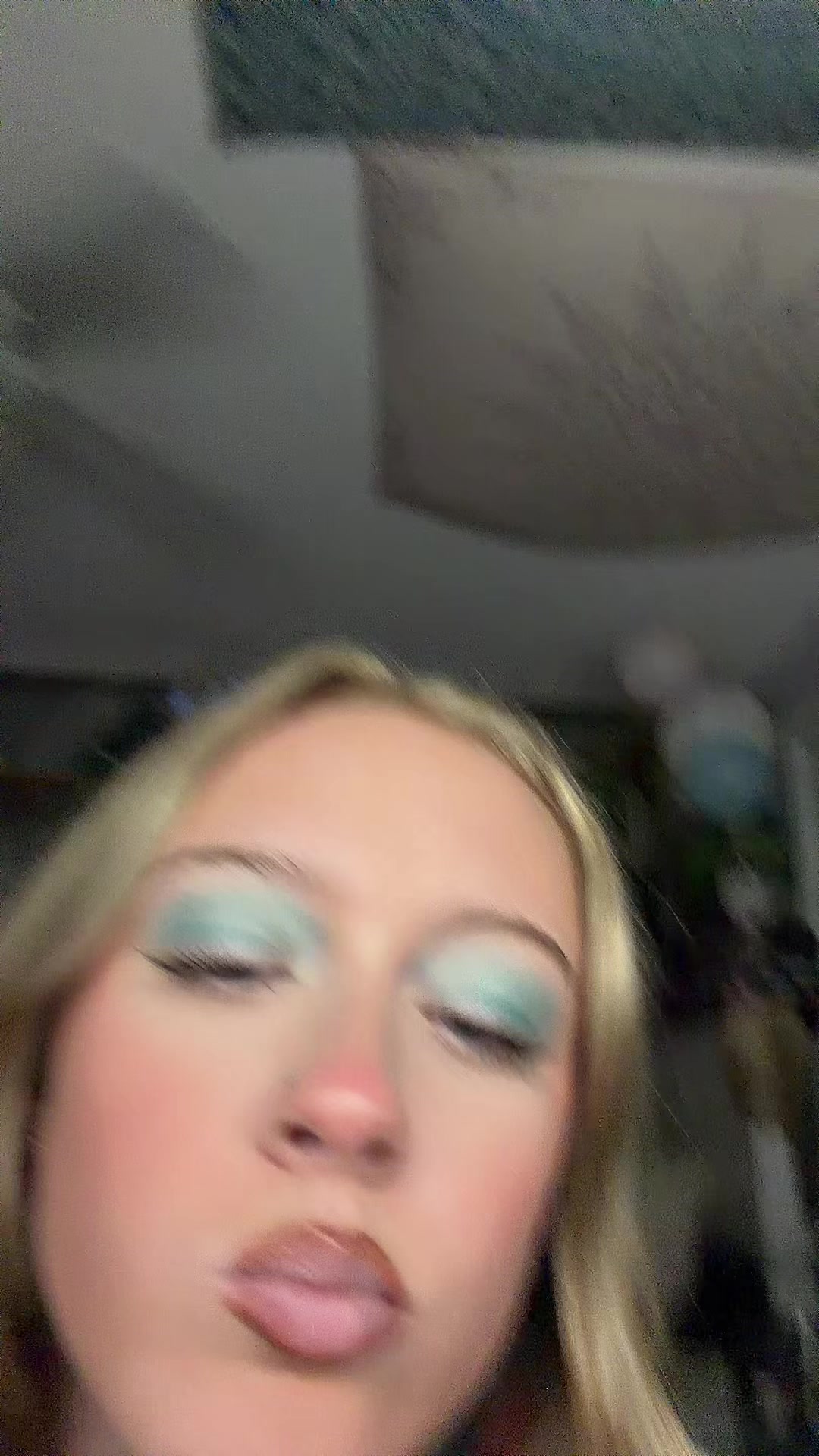 @liliana ୨୧