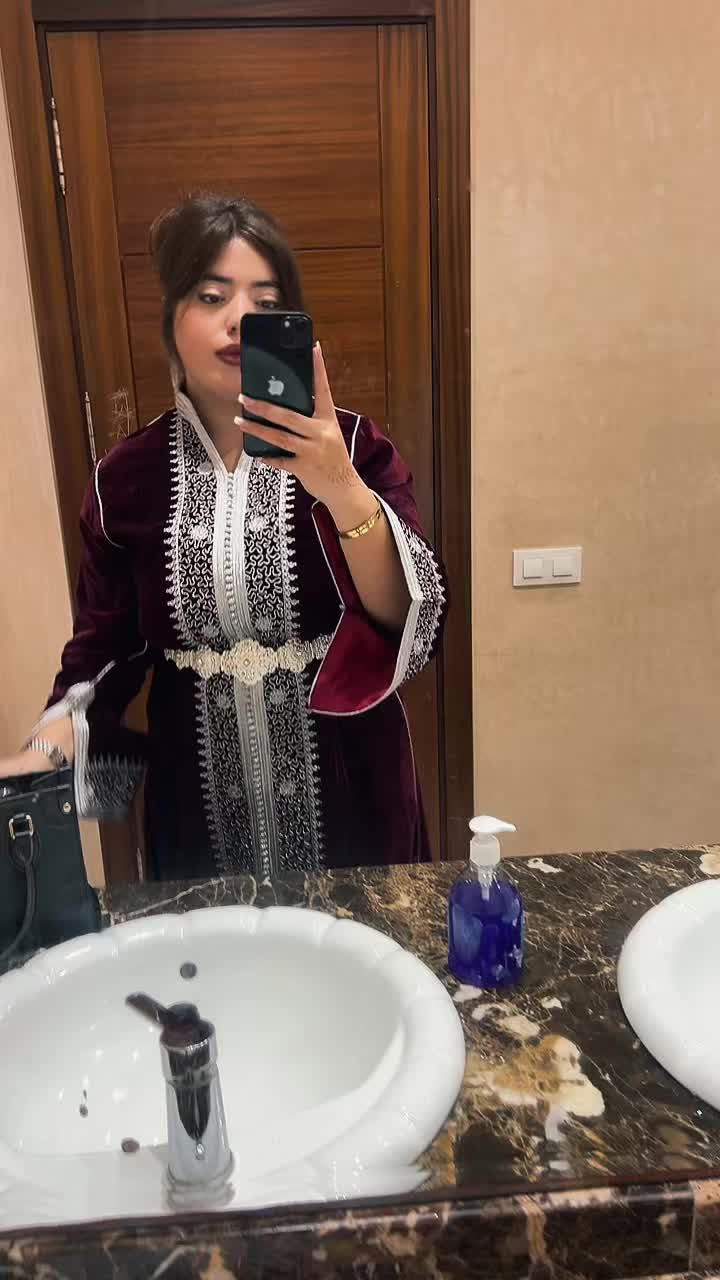 @Chaimae belghiti