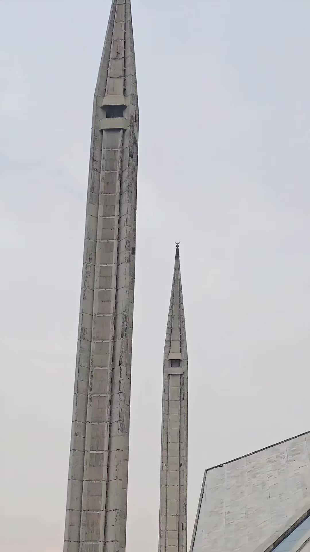 @Only Faisal Masjid ๐