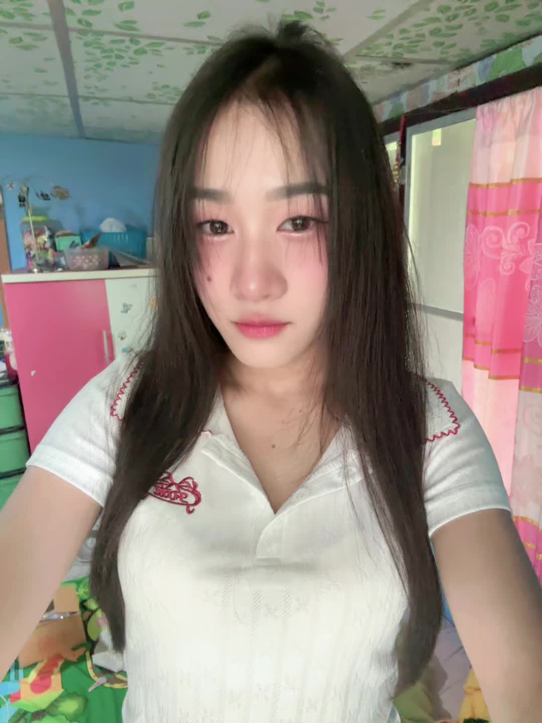 @หิวข้าววววว♡