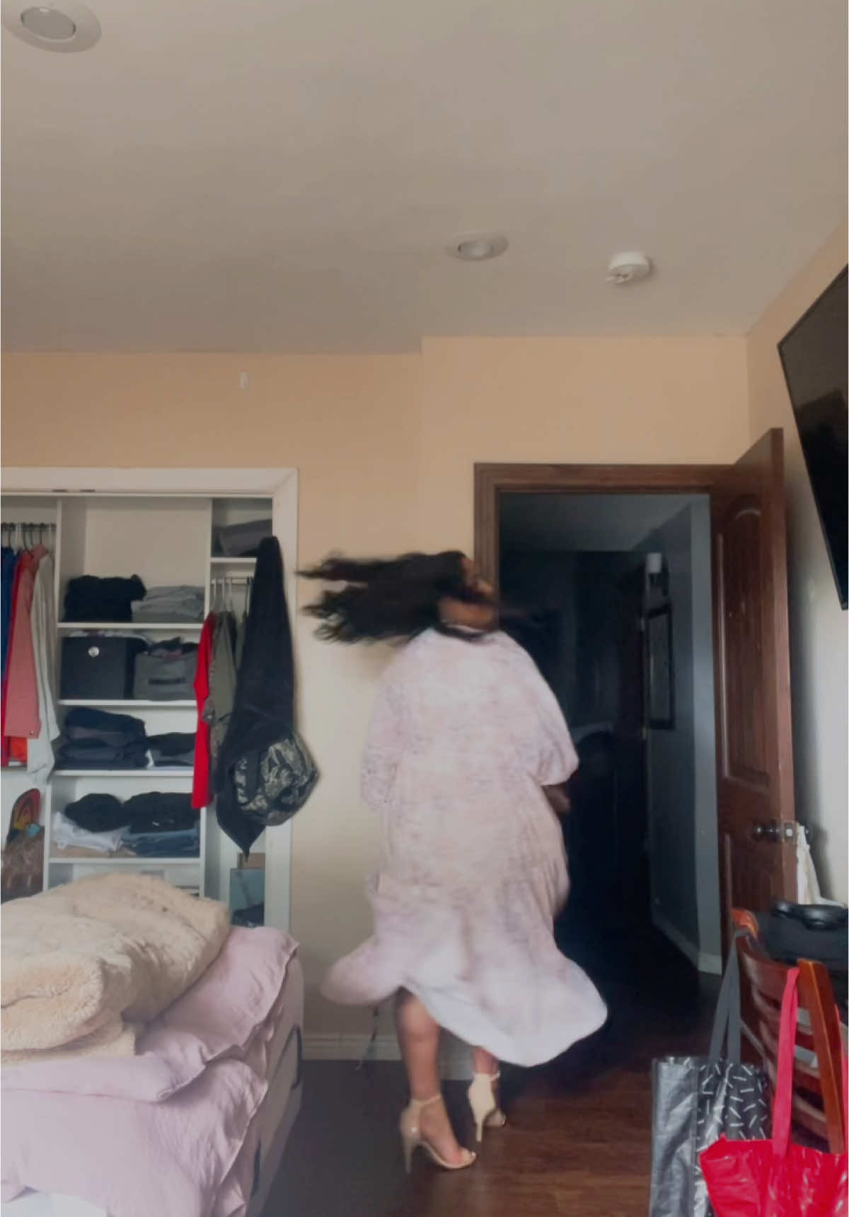 @LUISA