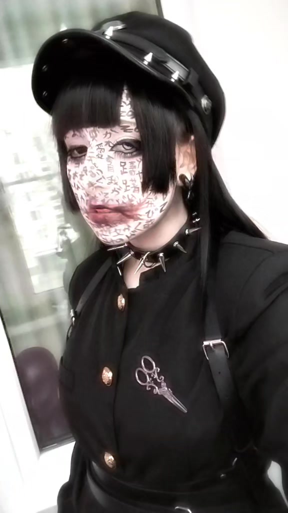 @かりん