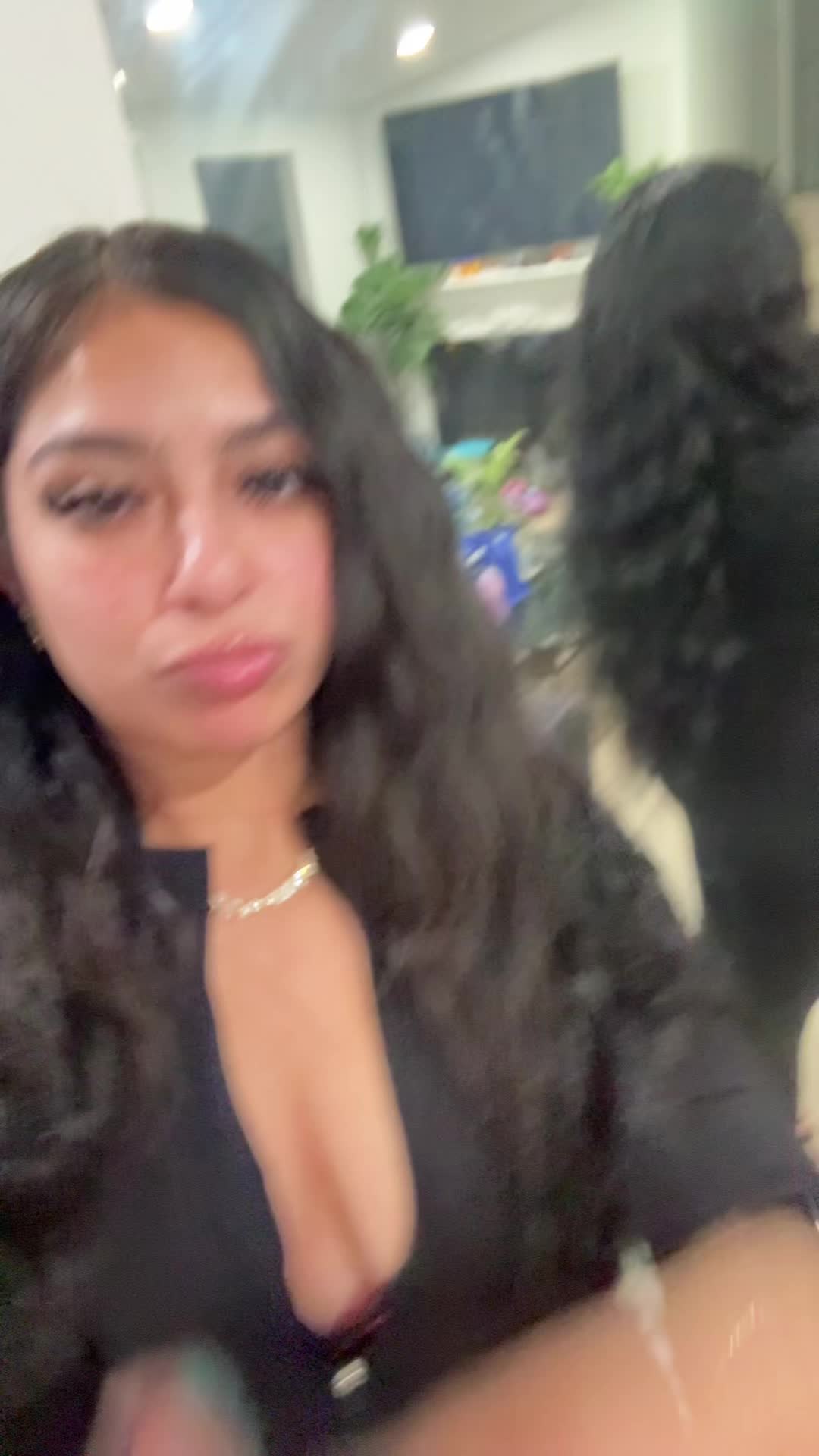 @lili2legit