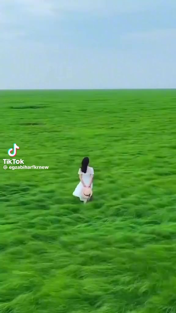 @Z ነኝ የእናቷ