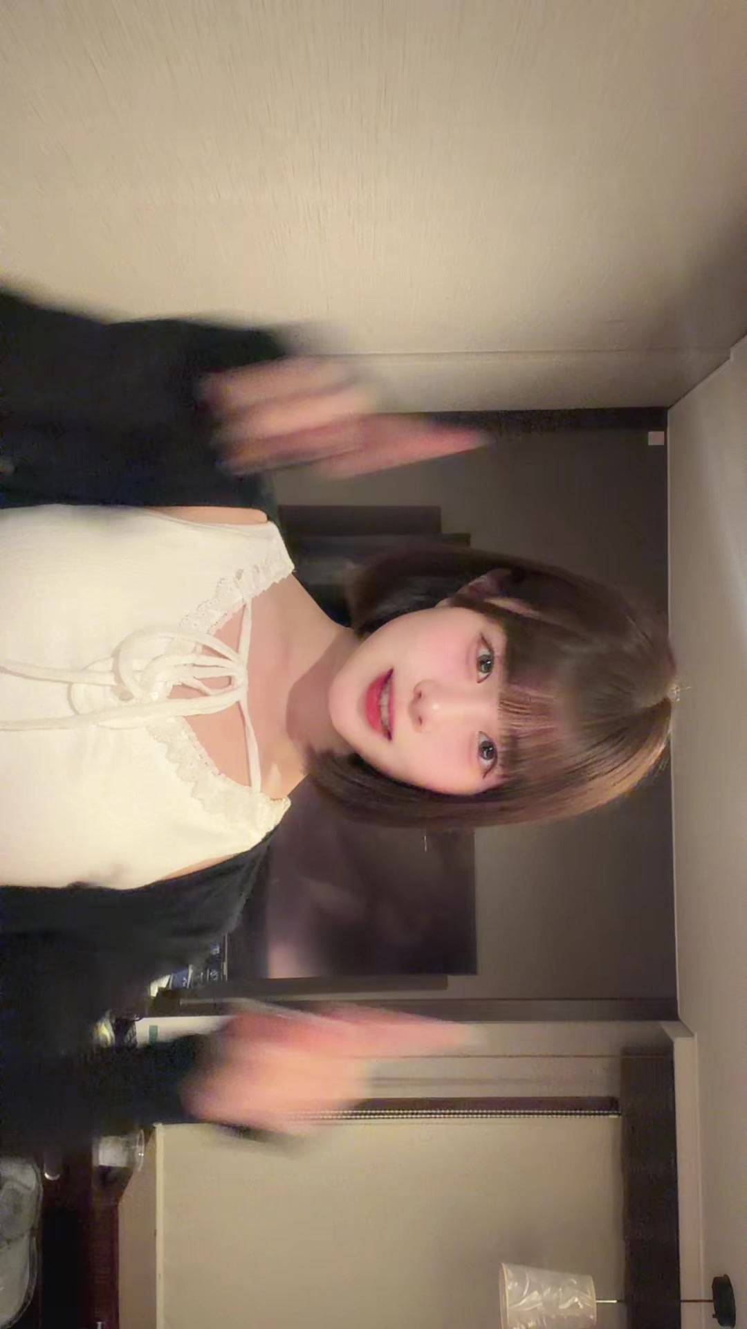 @表 すみれ (おもて すみれ)