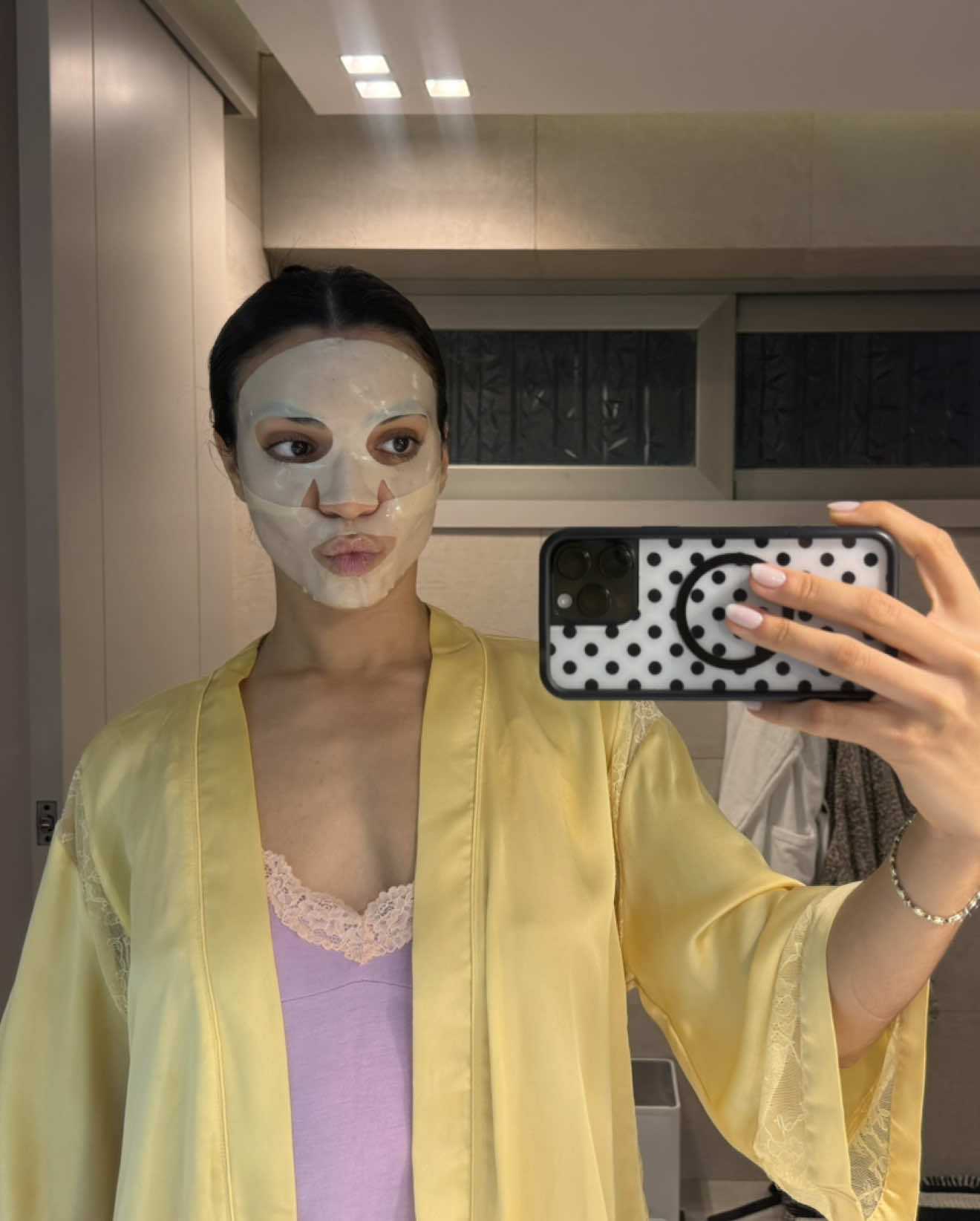 @amelia i. gomez
