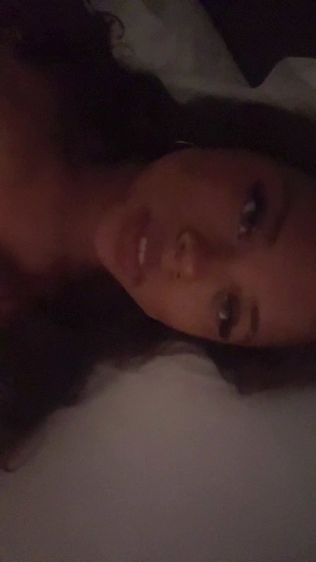 @miabella