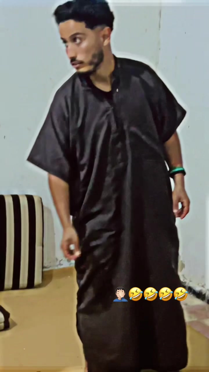 @<[بدر الشاملي]>