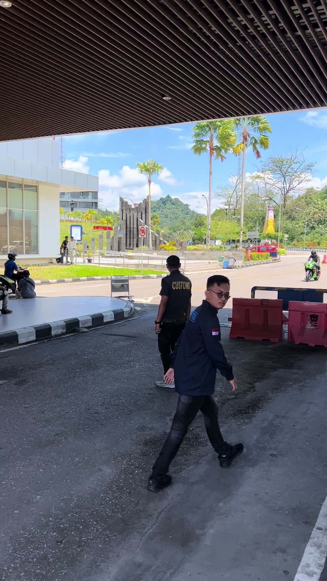 @ryan._.sadewa