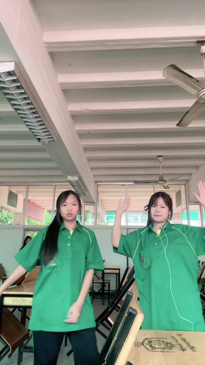 @พาลาลอย
