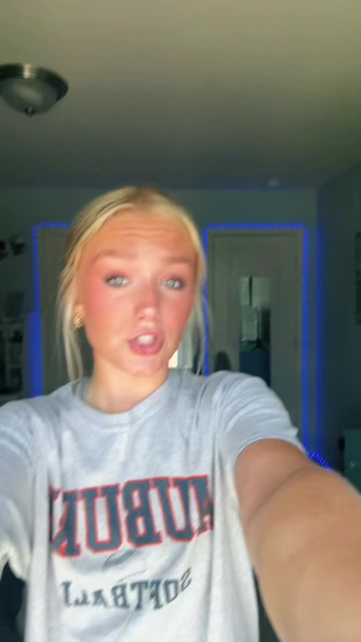 @zoesecretpriv3