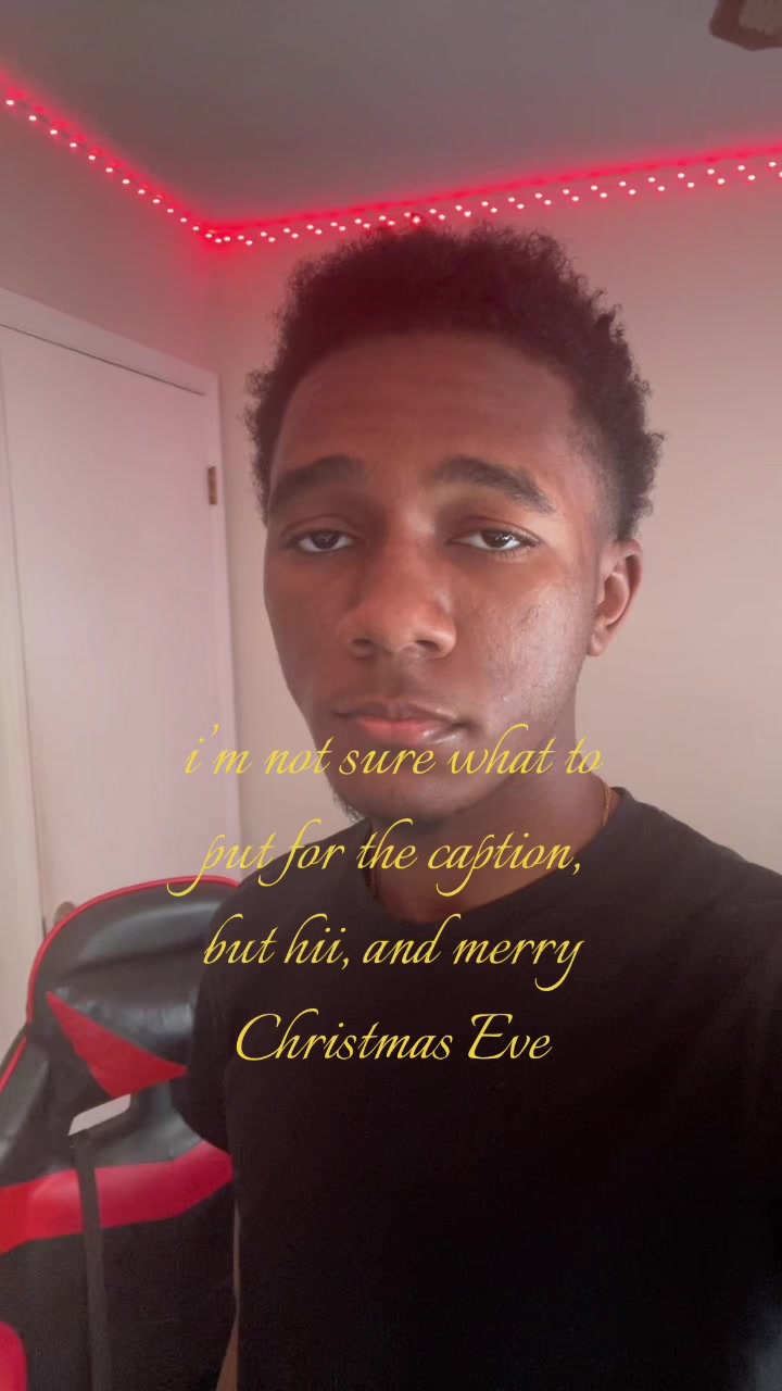 @<3