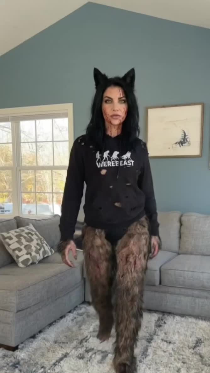 @“Rhea WereBeast”