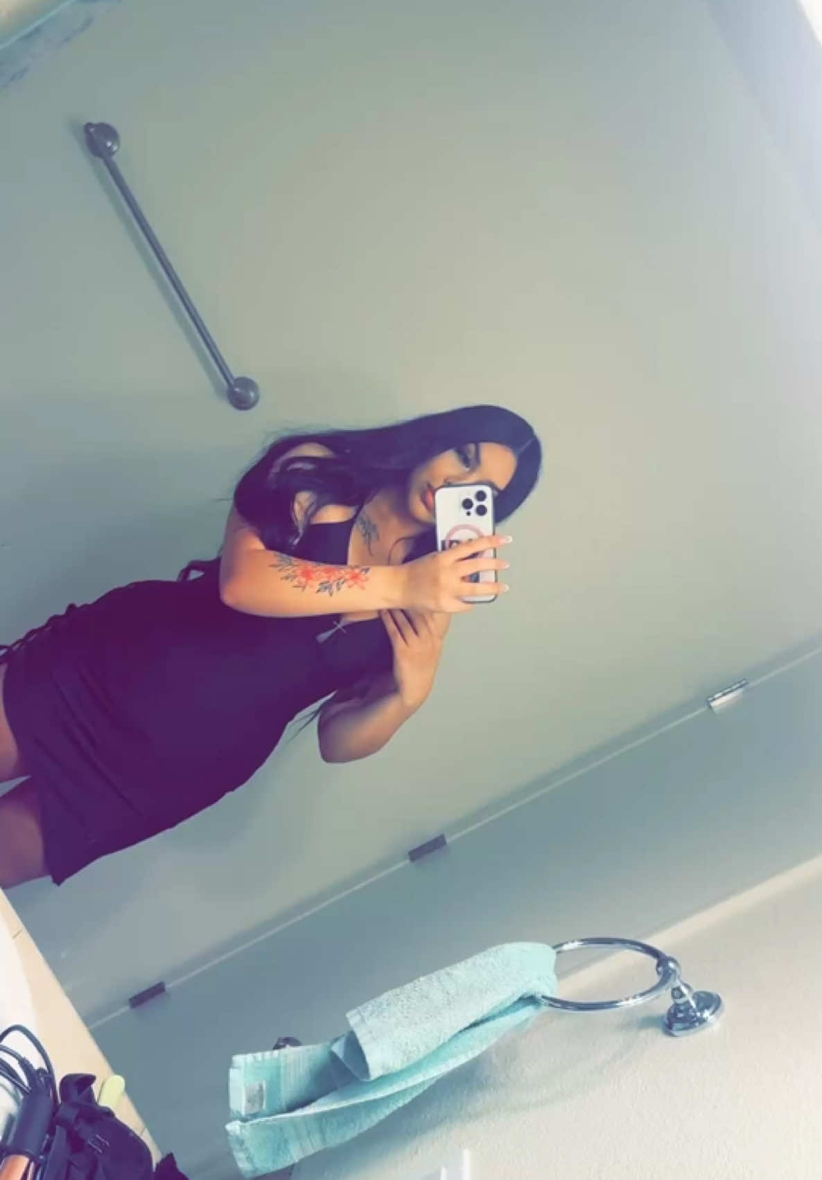 @Shesaurora✨