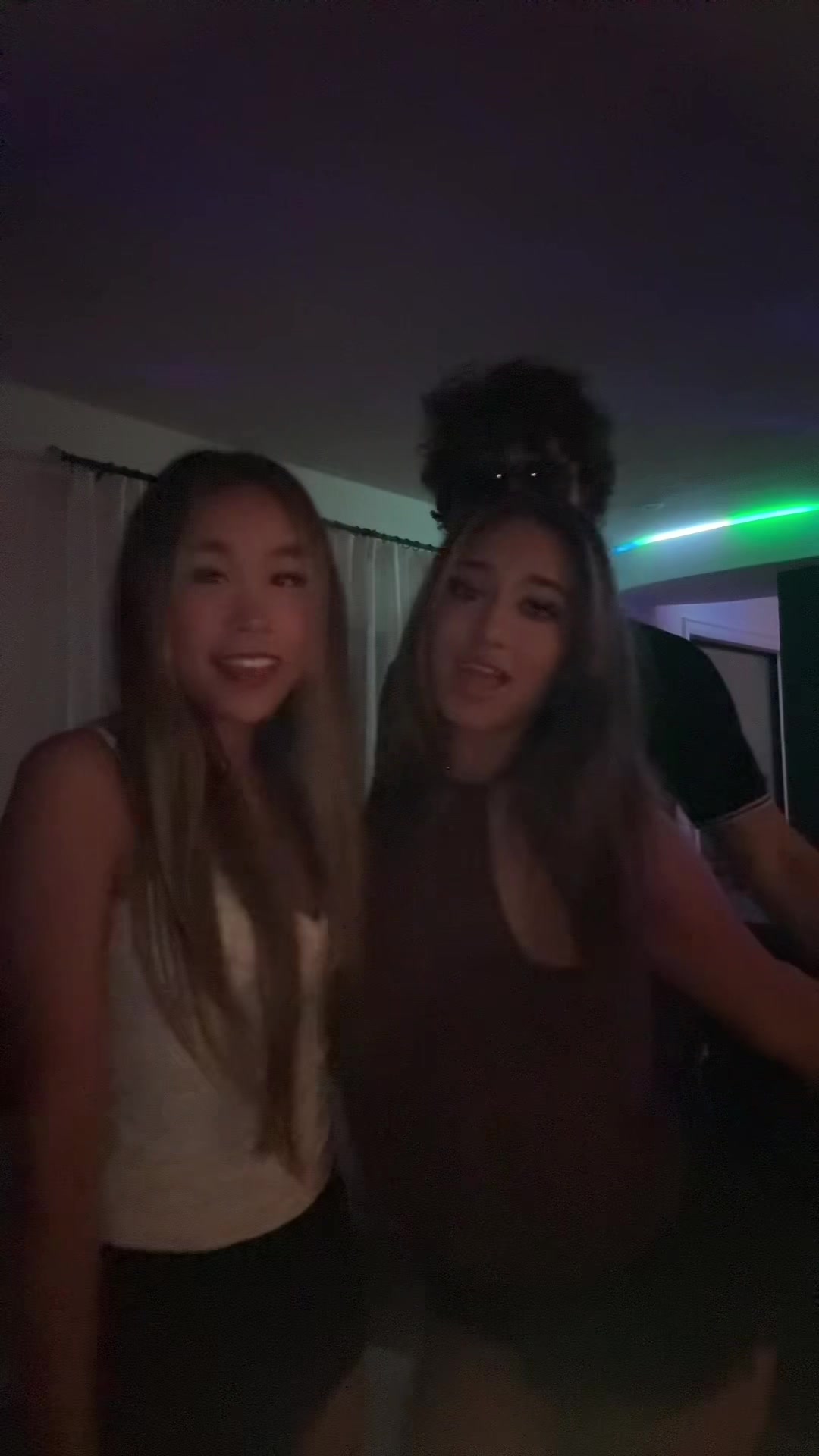 @MINKSTER