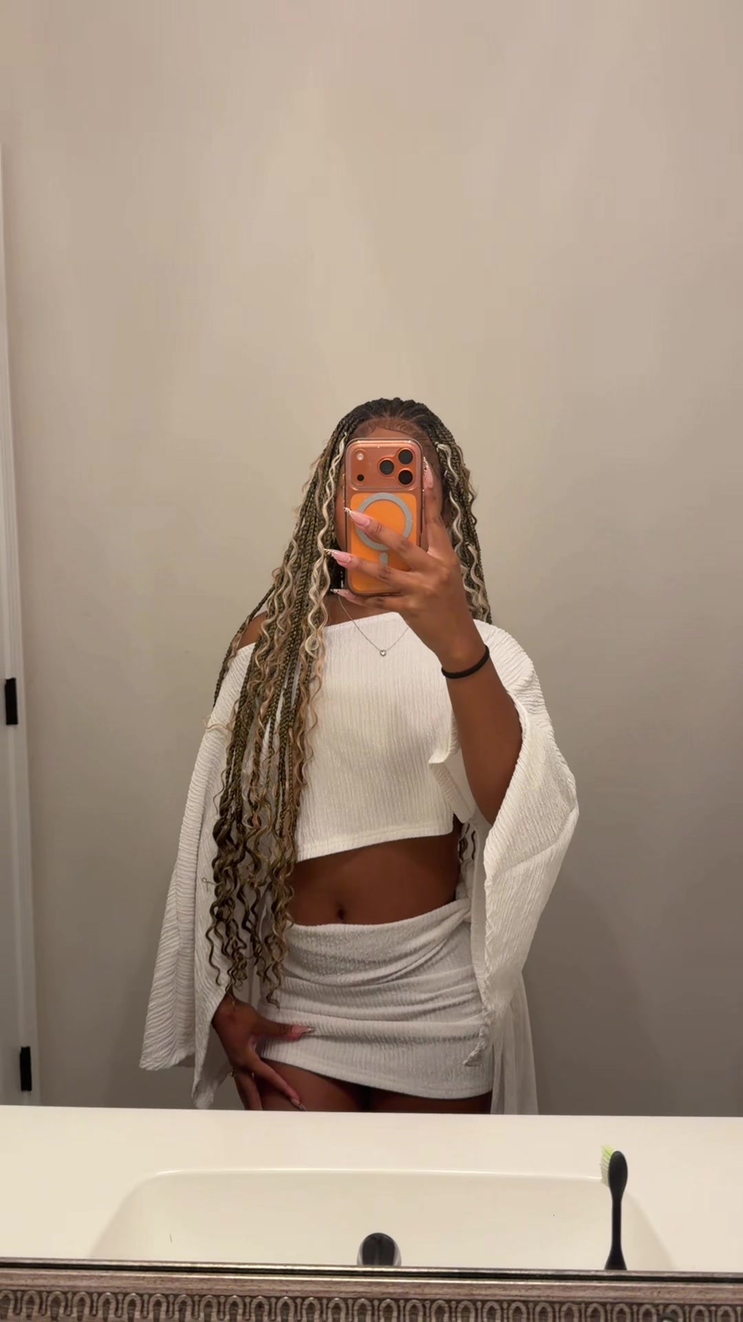 @niya.lisee