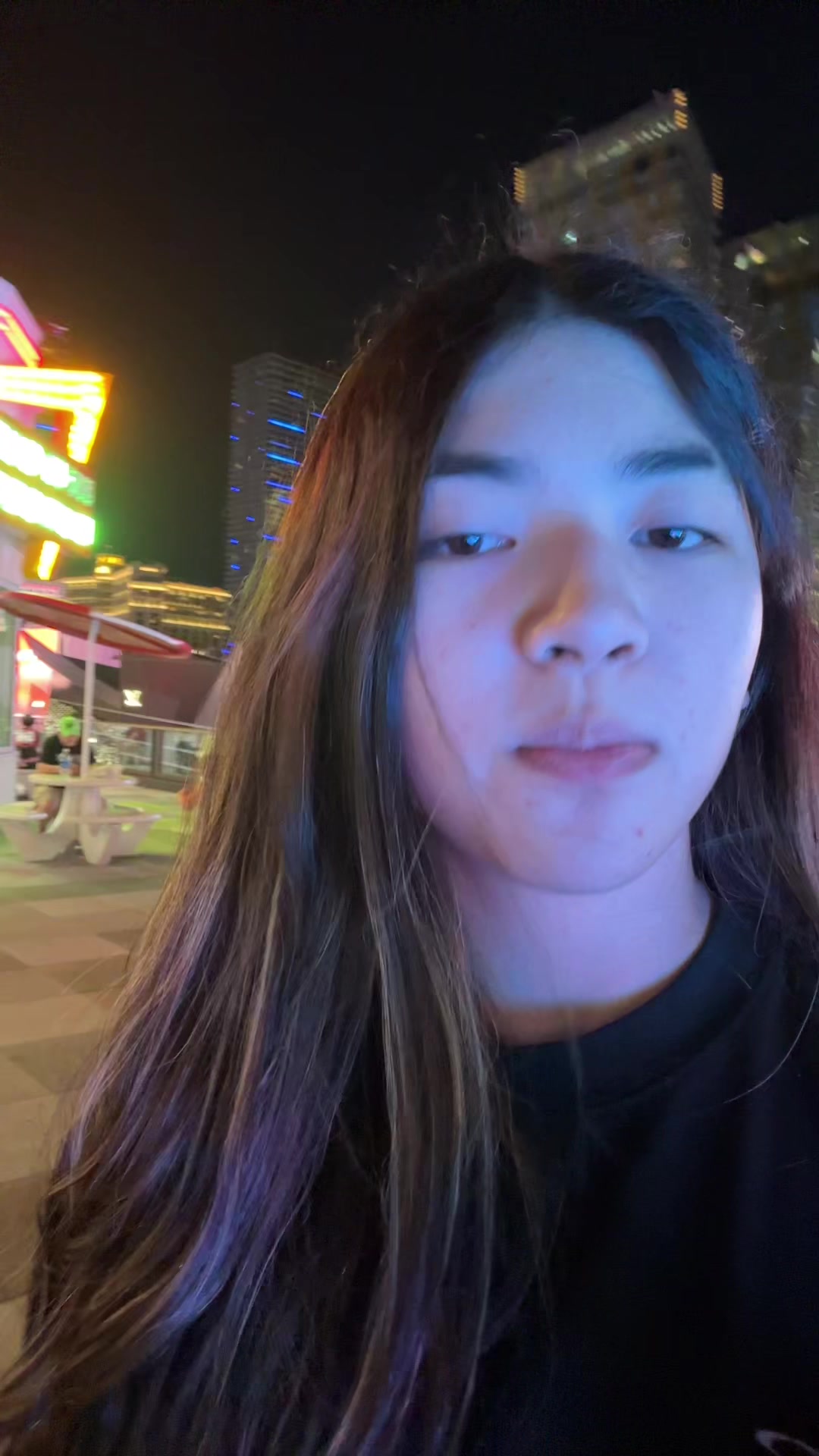 @𝑽