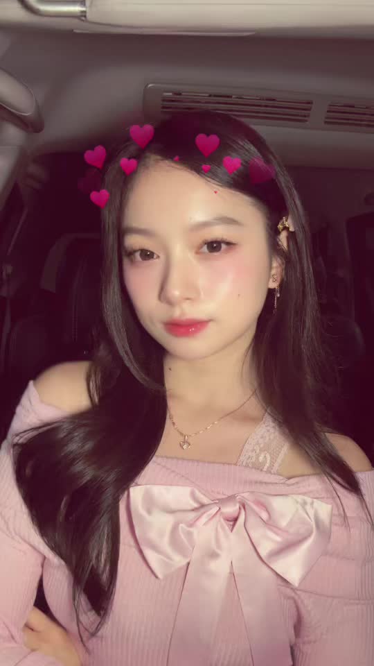 @JOLLYN