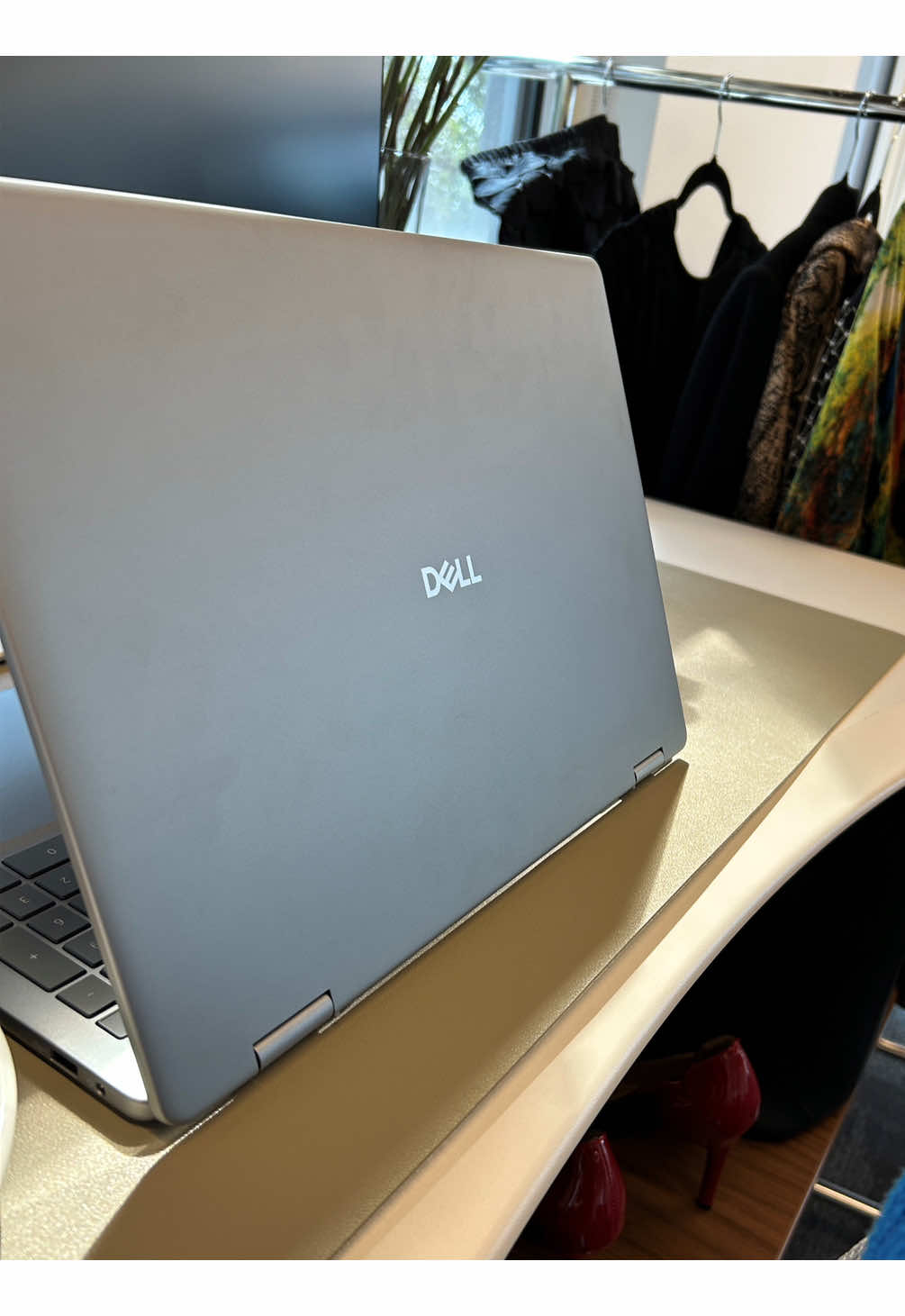 @dell