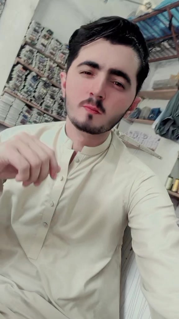 @❤️🔥ʜᴀꜱʜɪ🌹خان◥❤️🩹