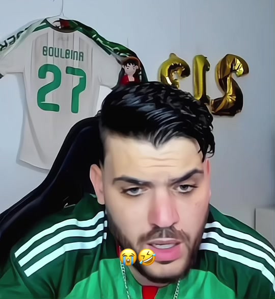 @𝐀𝐦𝐞𝐞𝐫𝐚💞