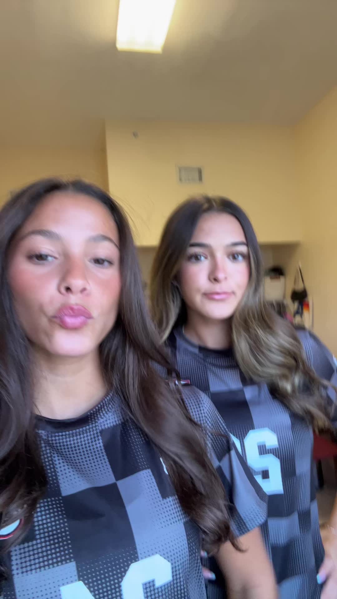@Avaabowers