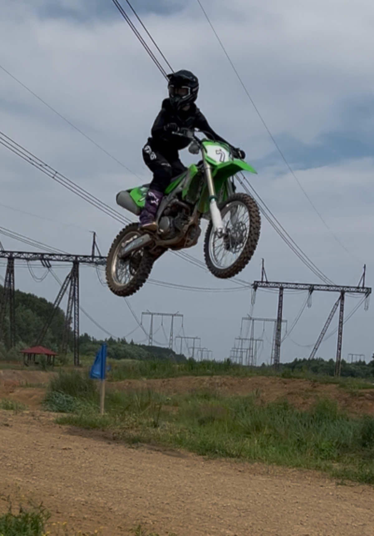 @Kawasaki_7_MX