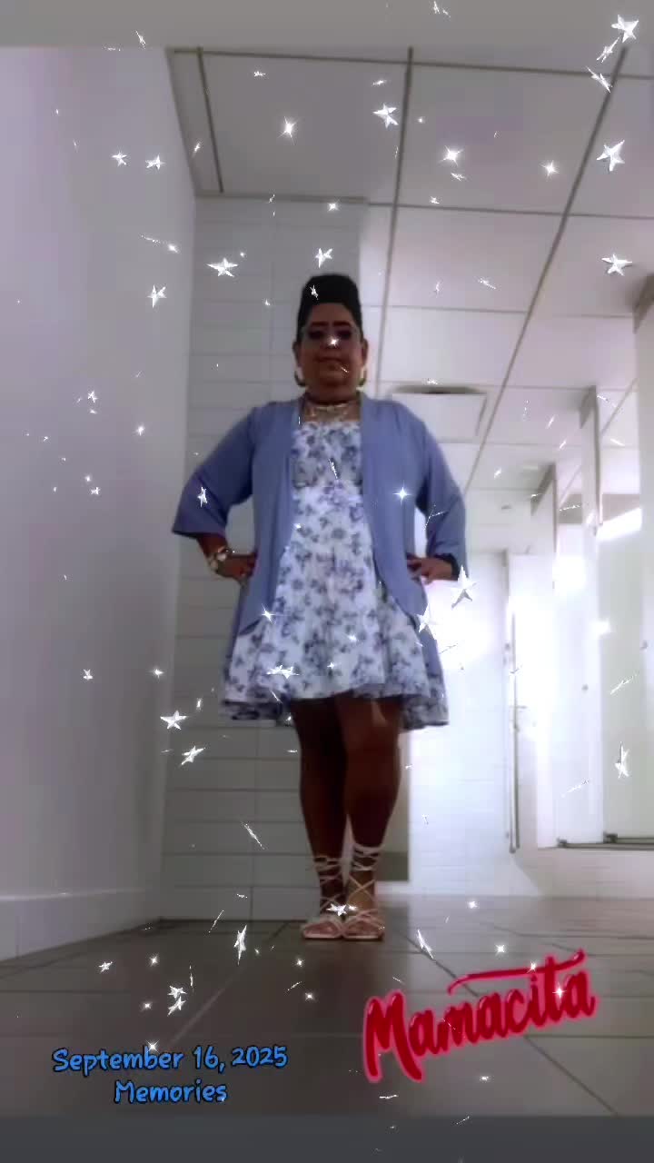 @Dollface