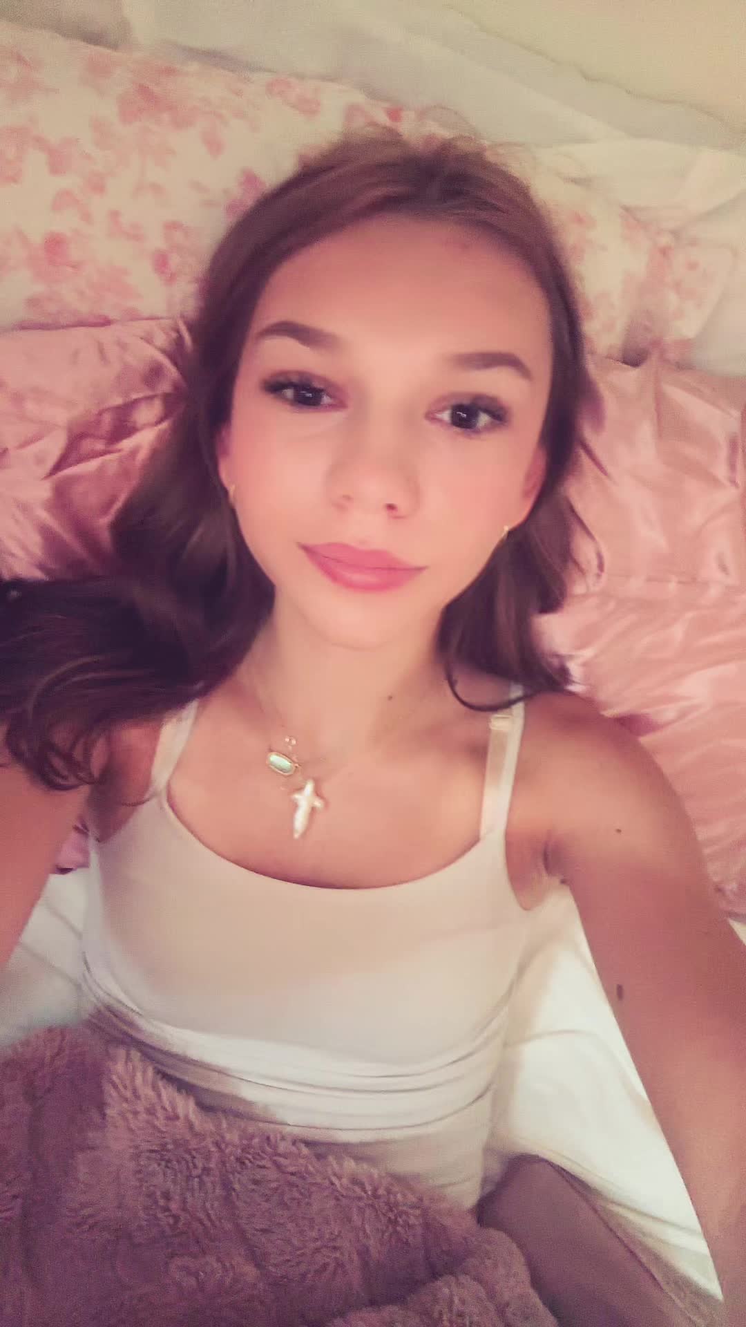 @Delialudwig