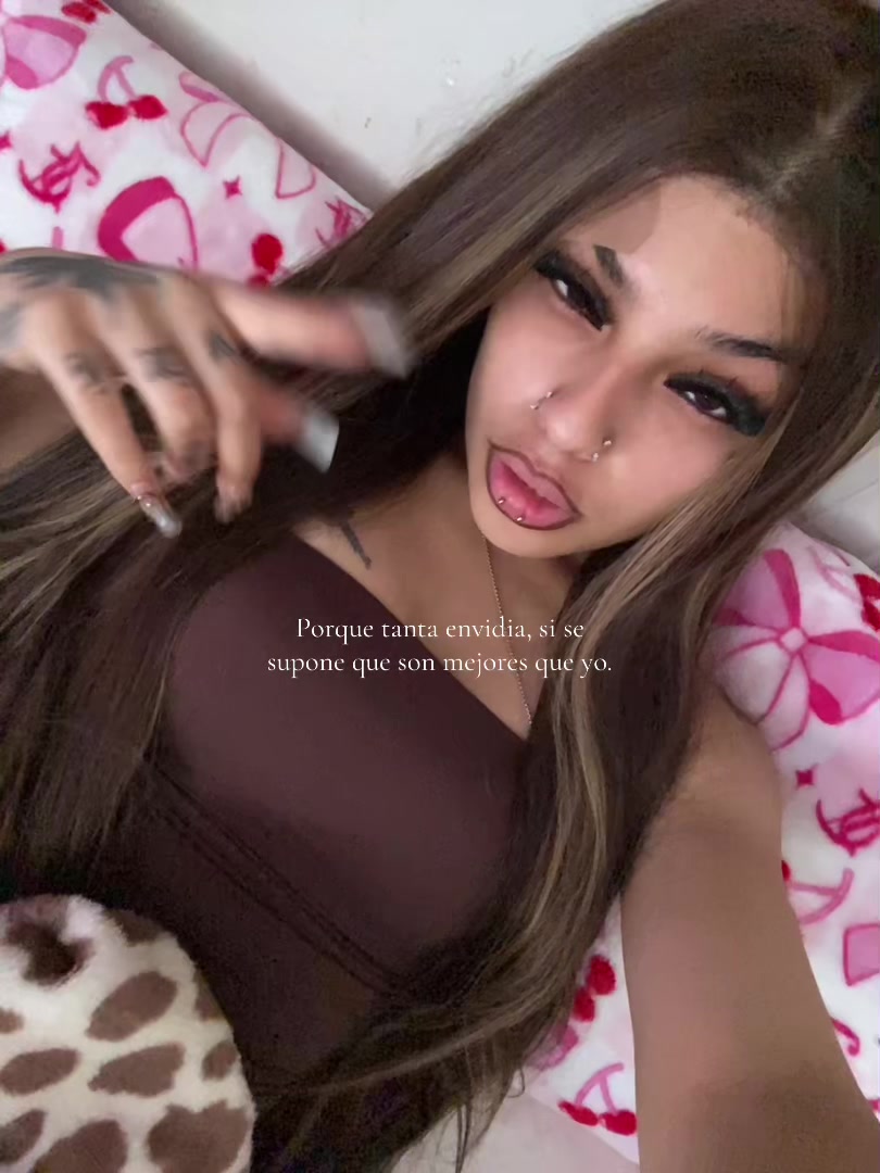 @𝕳𝕰𝕹𝕹𝕰𝕾𝕾𝖄