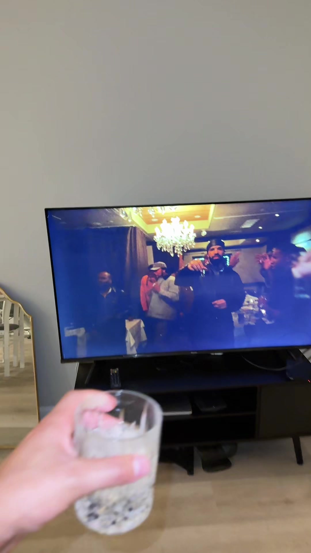 @LIVONSATURDAY