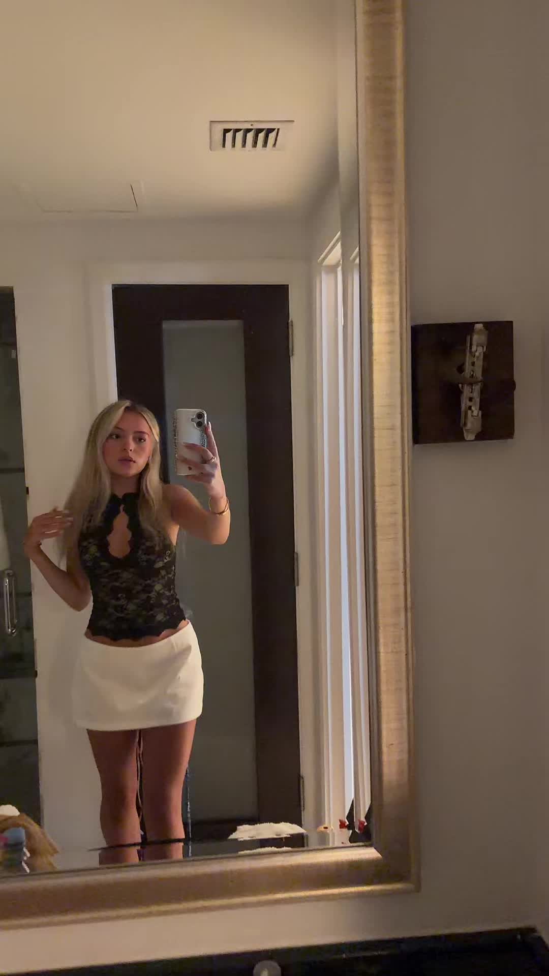 @aleksandra
