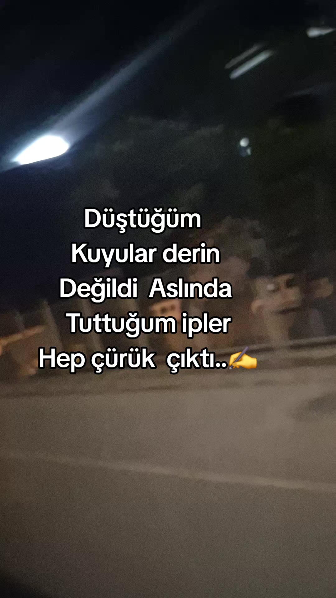 @𝐃𝐄𝐋𝐈 𝐊𝐈𝐙 𝐇𝐀𝐑𝐁𝐈🇹🇷