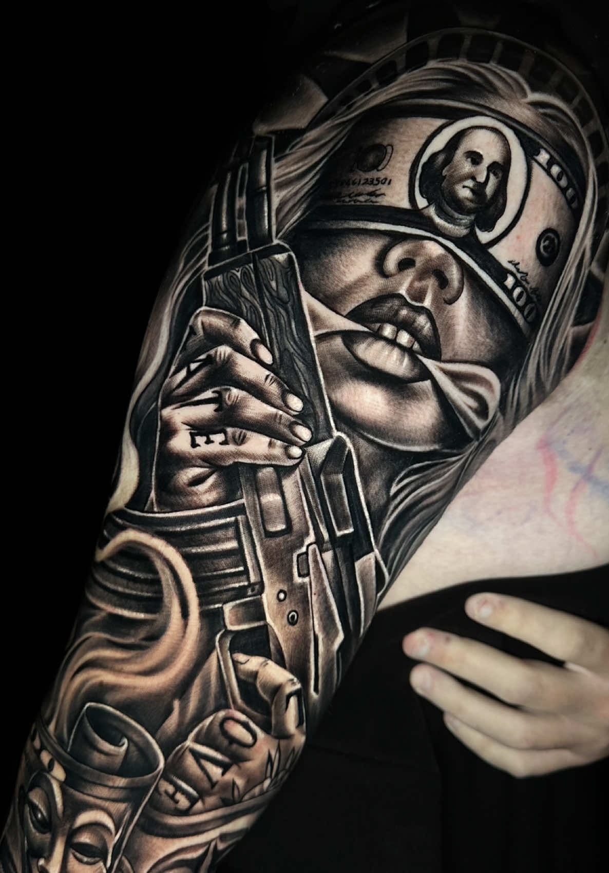@Cam tattooist