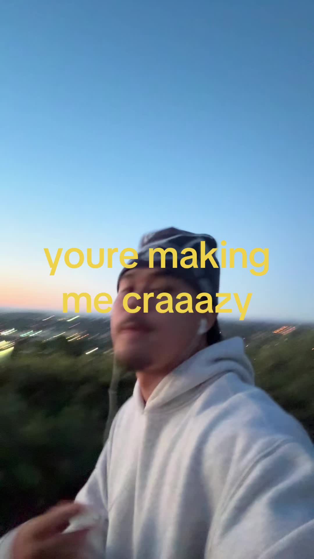 @crescenł