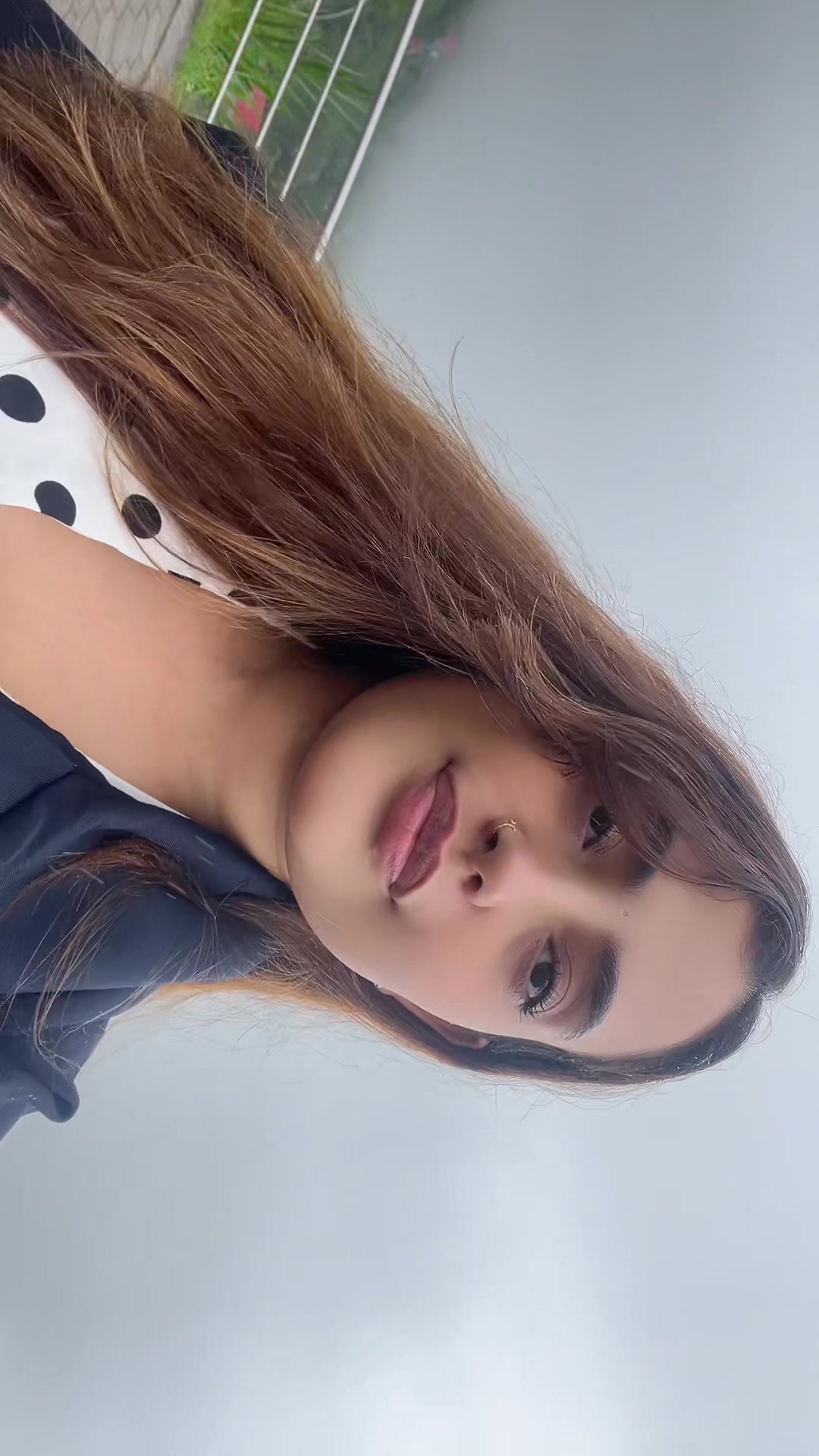 @Rozee