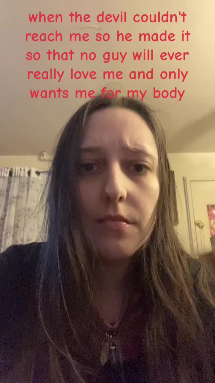 @𝓡𝓪𝔂𝓿𝓮𝓷 🦋