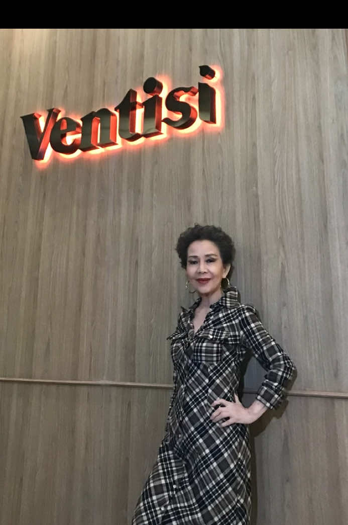 @atiyaneemat