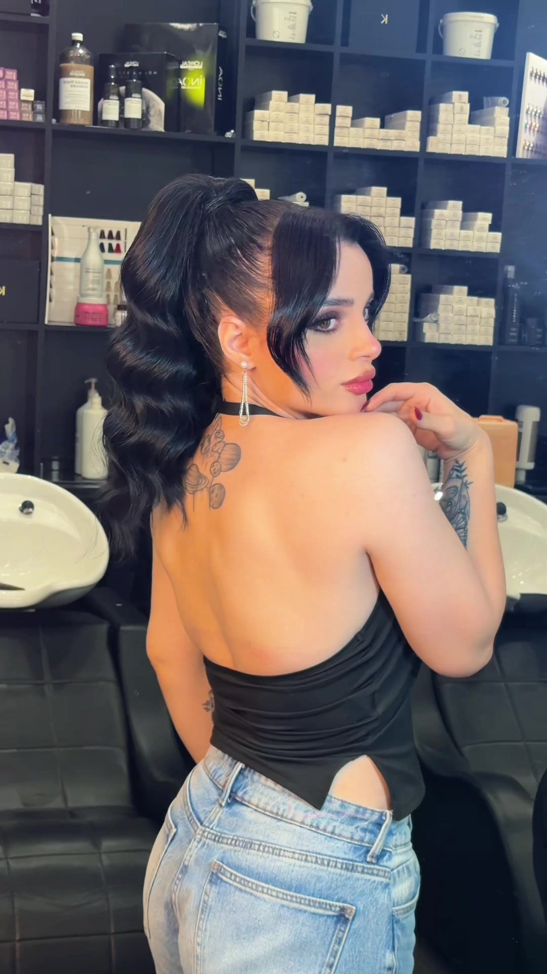 @Model rena