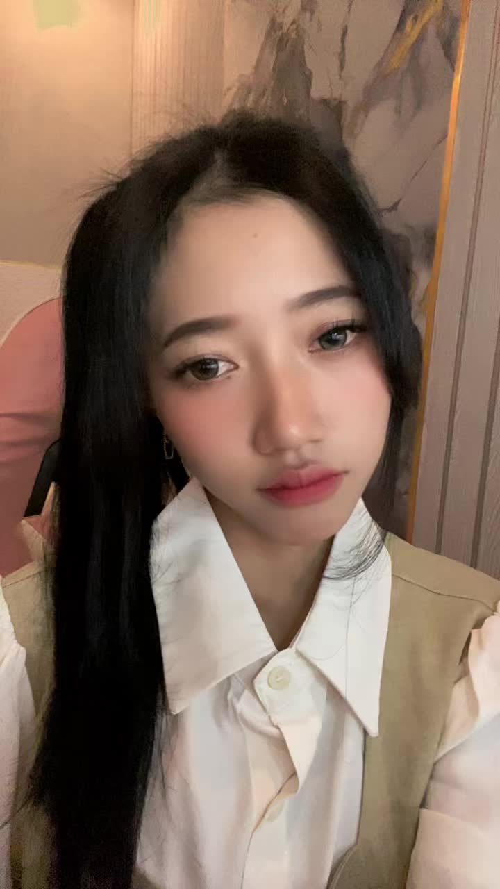 @Moniikhaa🐣