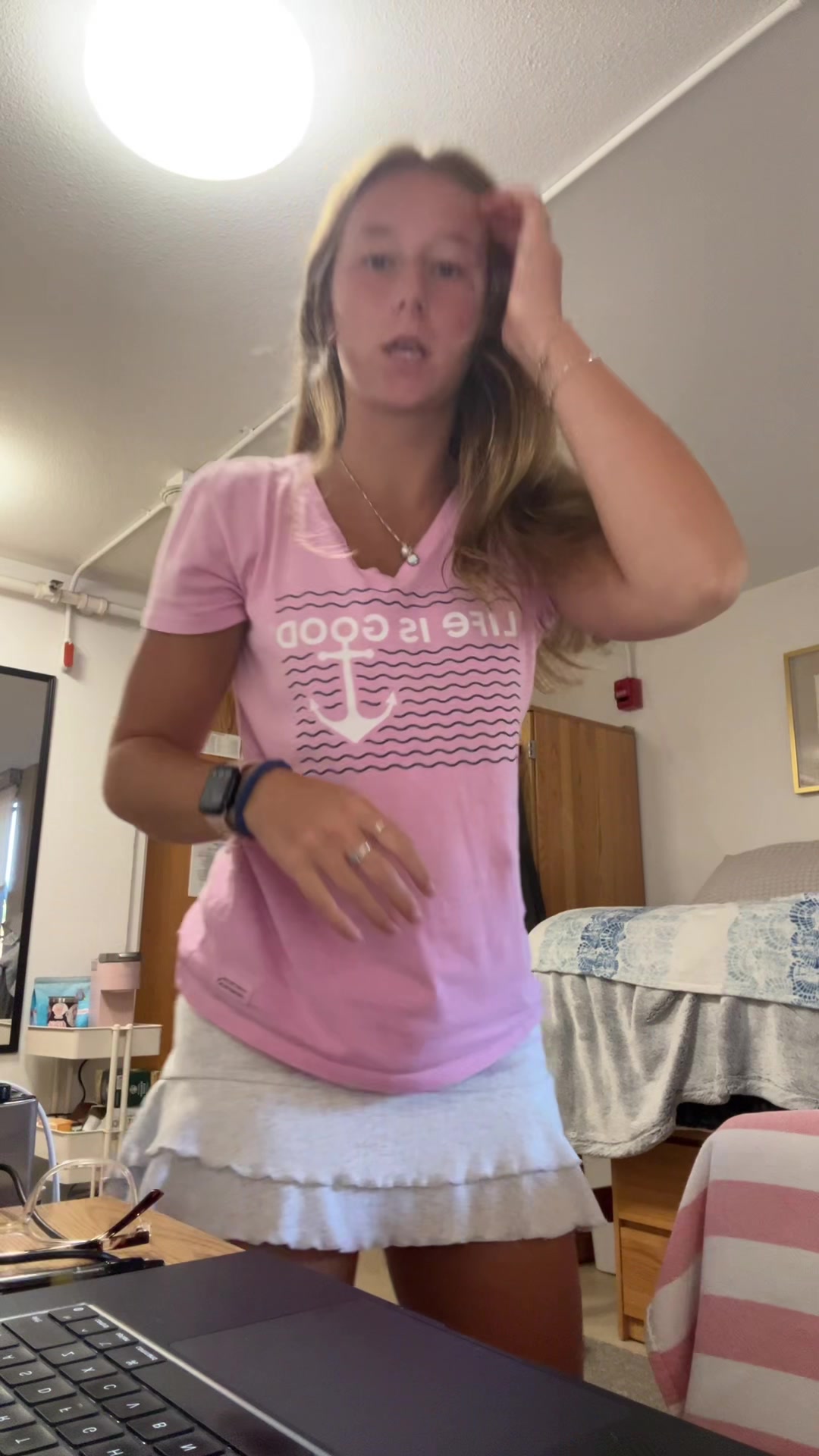 @elleohelle.lol