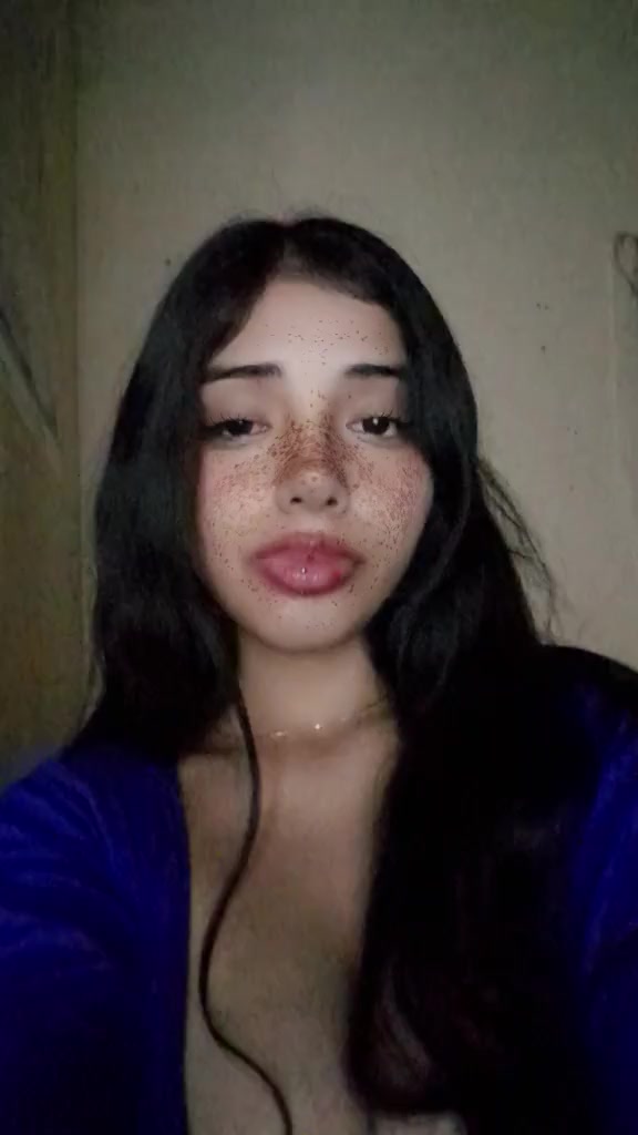 @🦋𝕾𝖔𝖋𝖎𝖆🦋