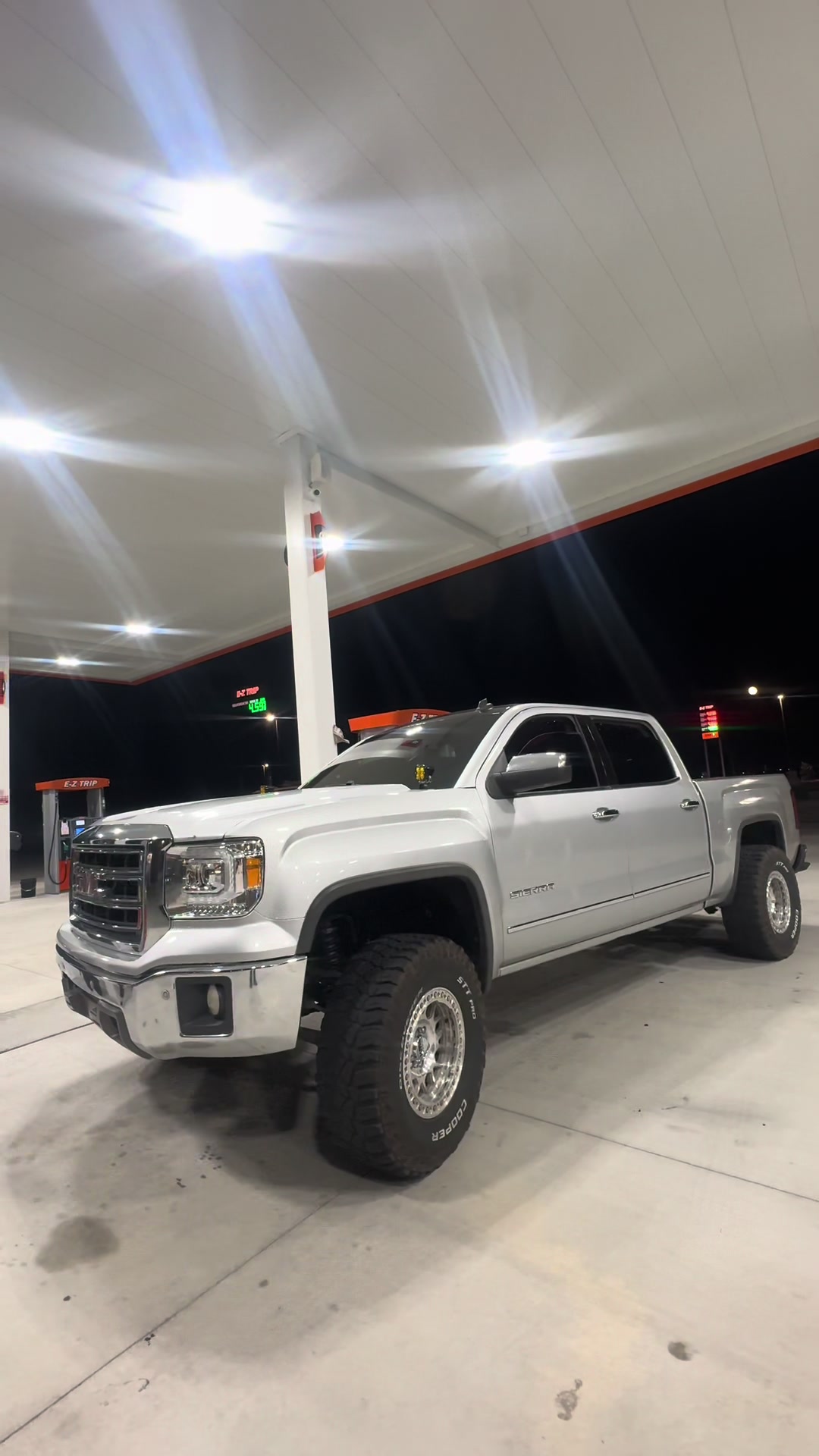 @thomas.h805