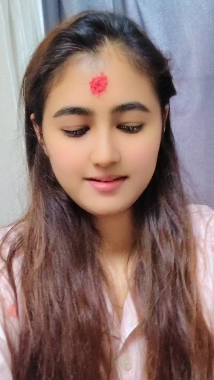 @JANU❤️💫