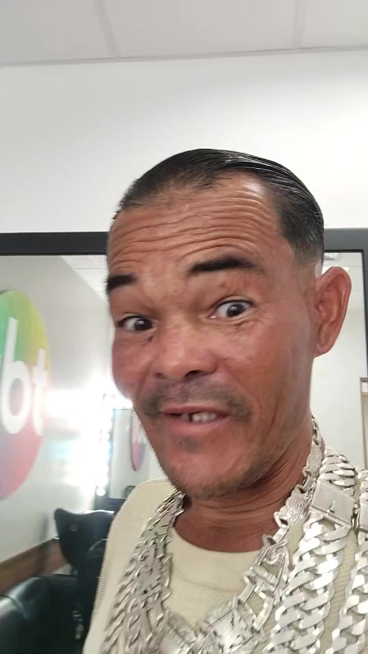 @MC Jap&atilde;o